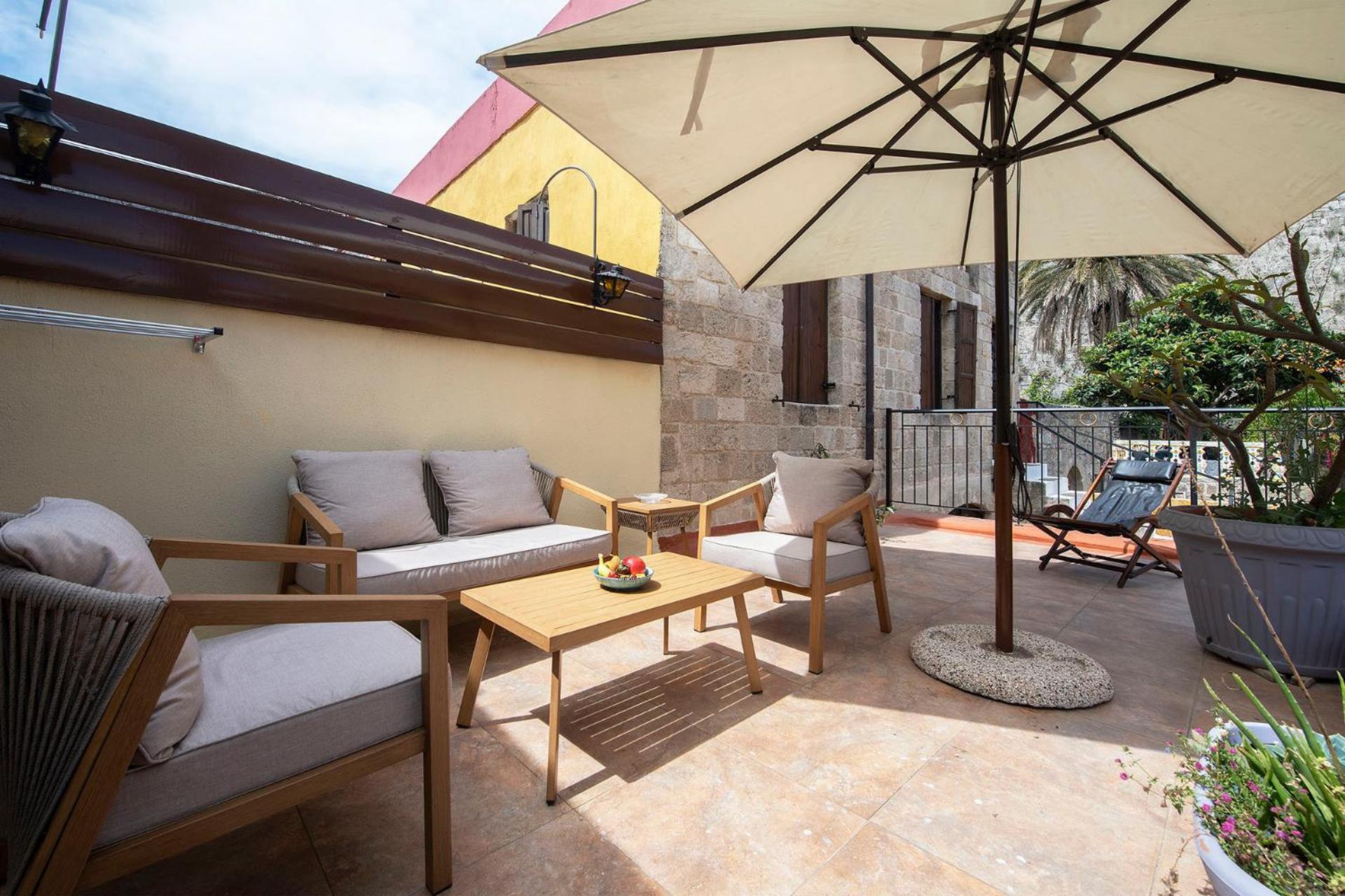 Old Town Corner Luxury Studios Rhodes City Exterior photo